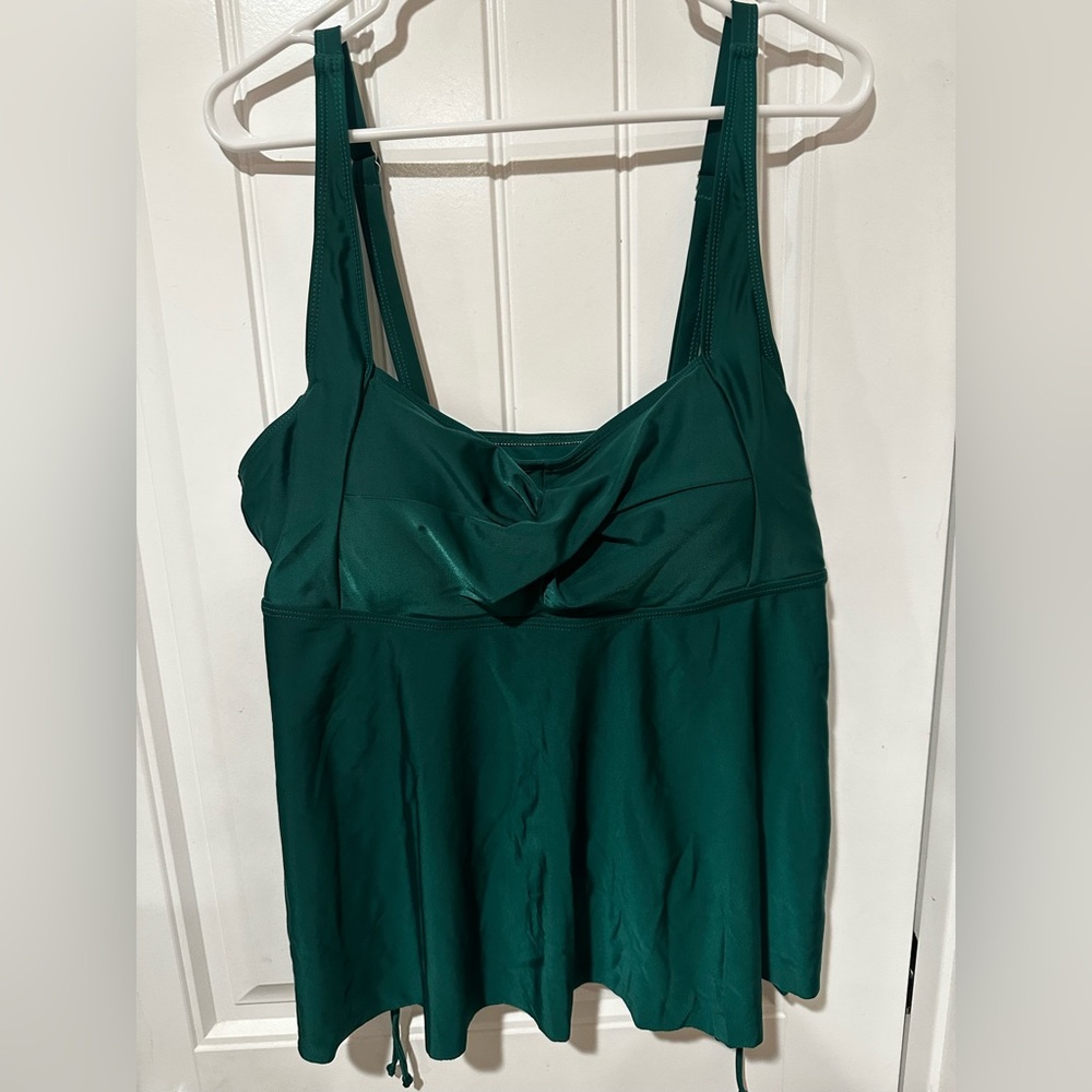 2 piece tankini swimsuit. Green and tropical floral